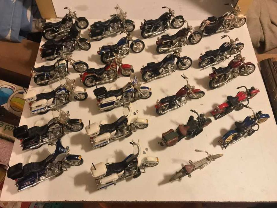 coleção de harley davidson maisto