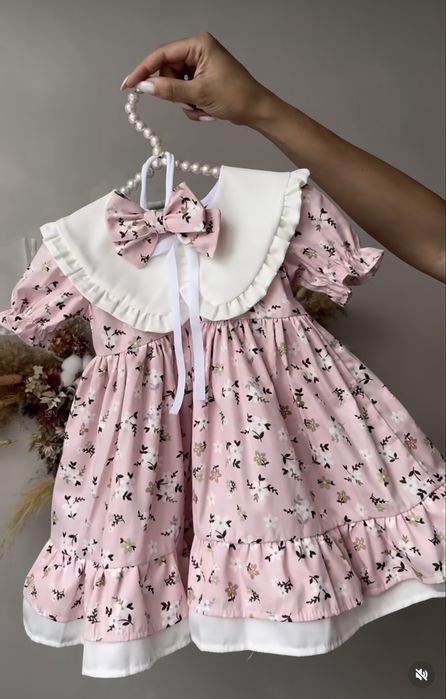 Святкова сукня нова для дівчинки