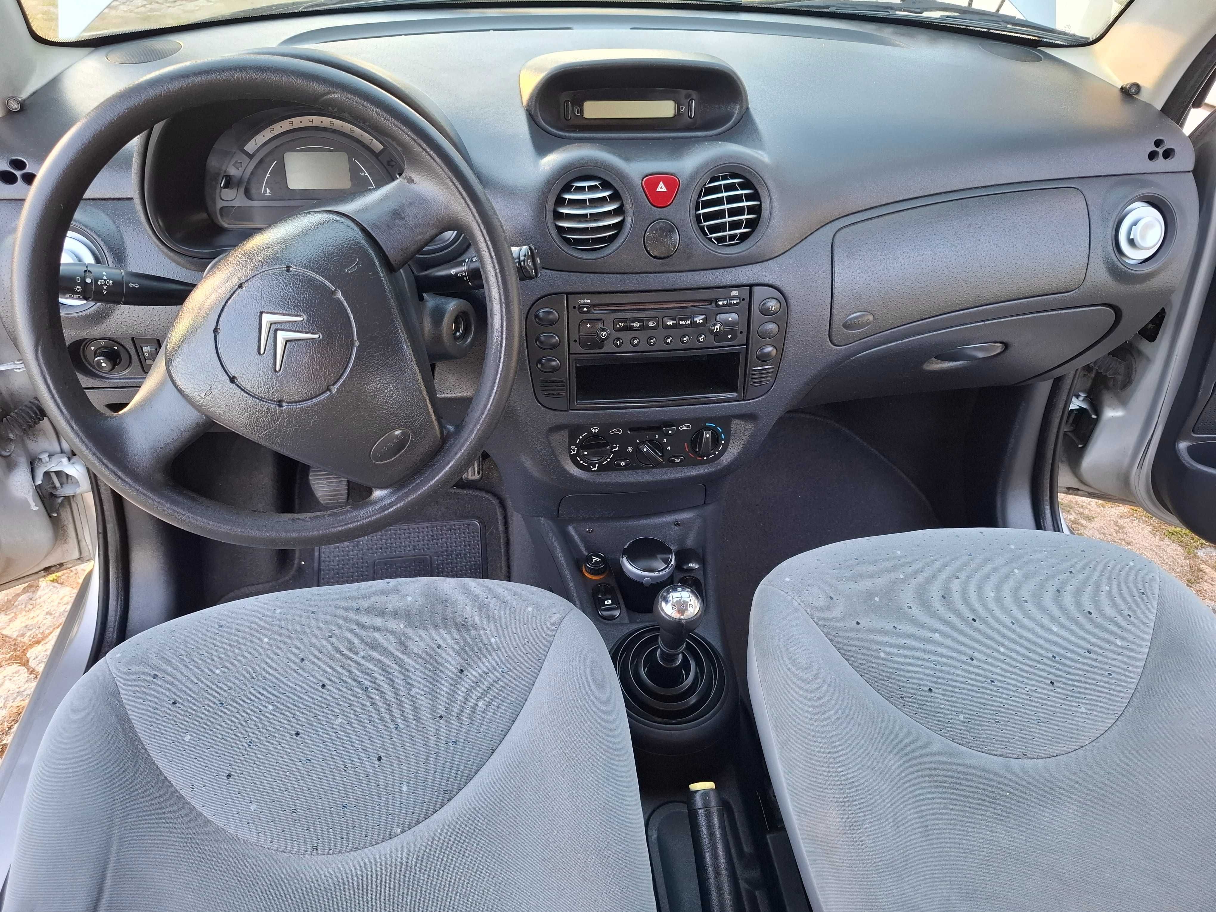 Citroên C 3 1.1 SX PACK apenas 155mil kms A/C
