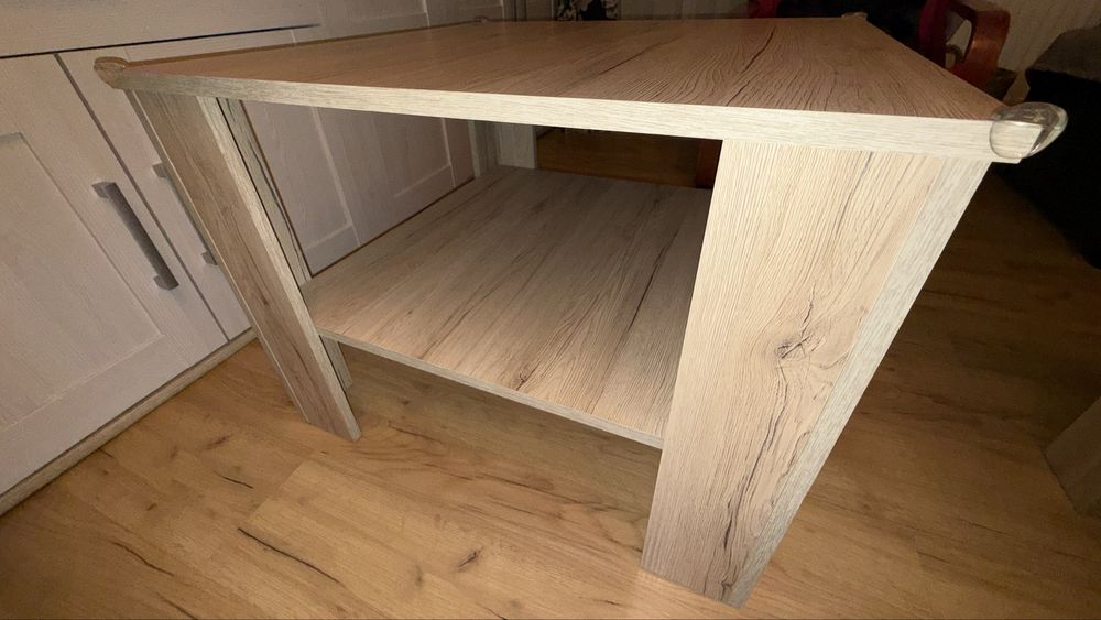 Stolik kawowy stan idealny.