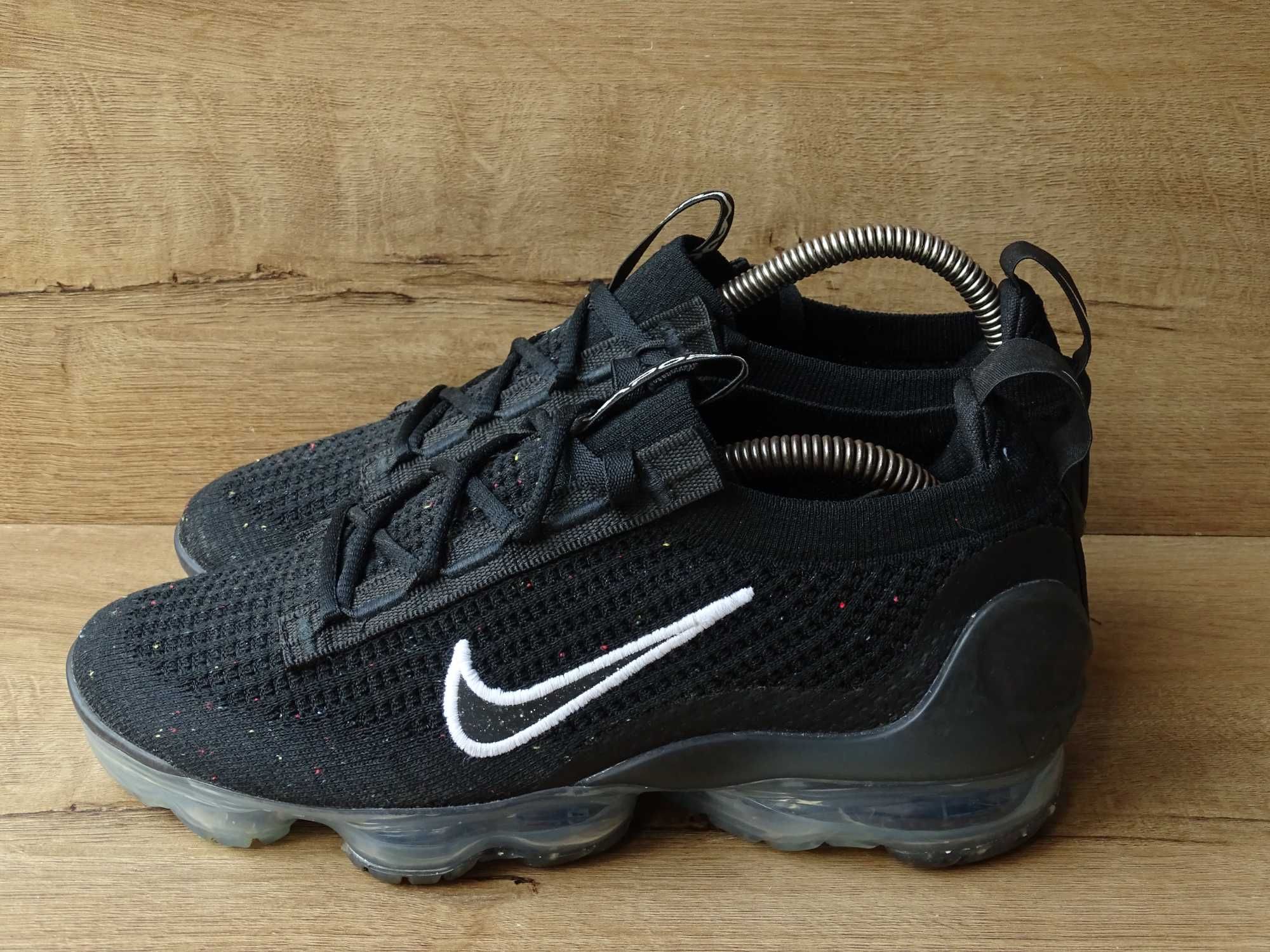 Кросівки Nike Air VaporMax 2021