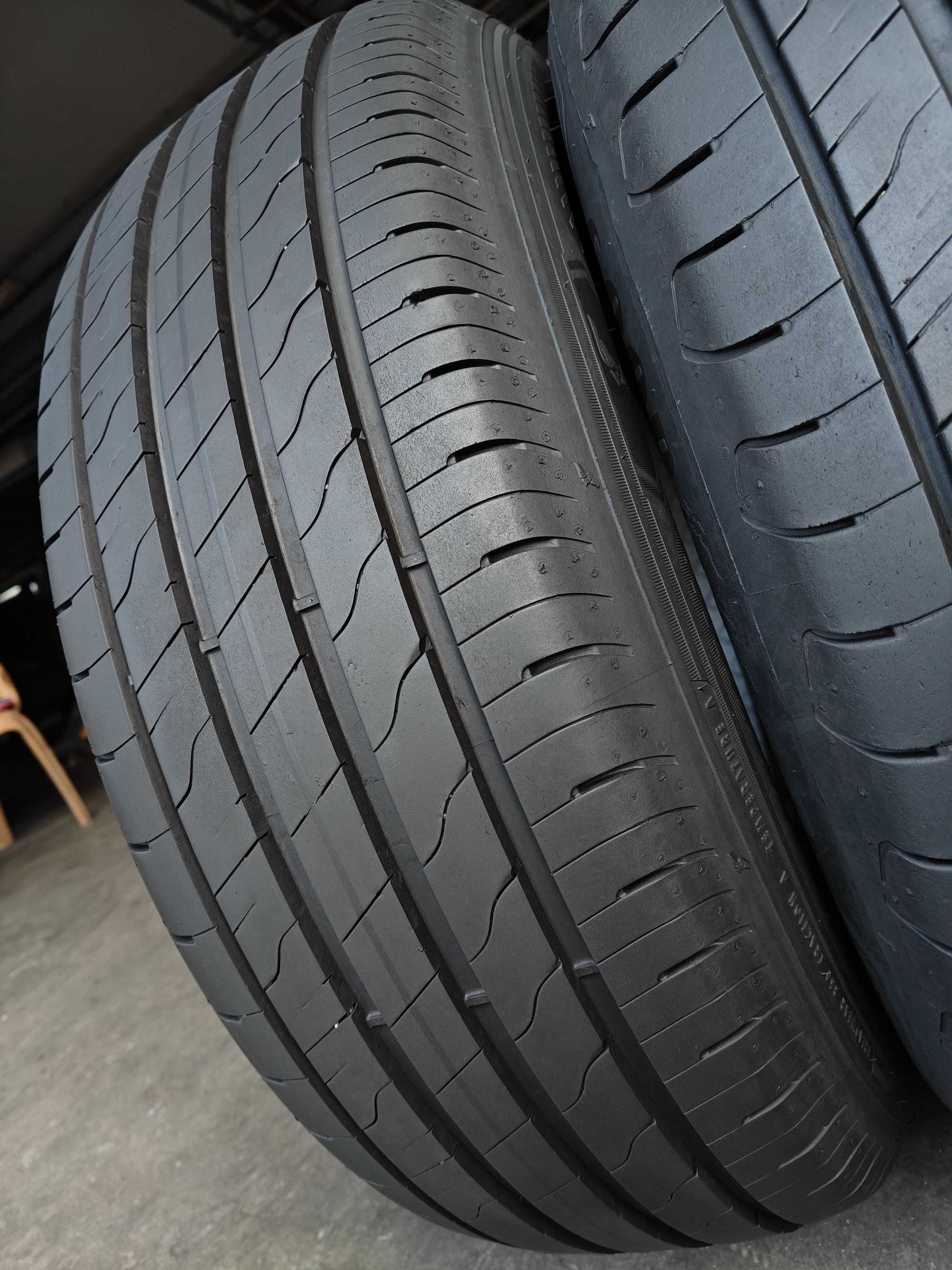 R18 235 60 GoodYear EfficientGrip² шини літні в доброму стані