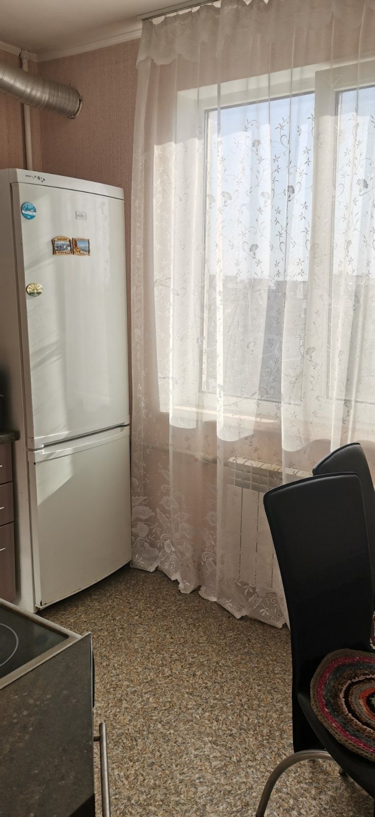 Здається 2к.кв. у довгострокову оренду