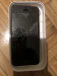 IPhone 5C 16GB com visor partido e bateria inchada (para arranjar)