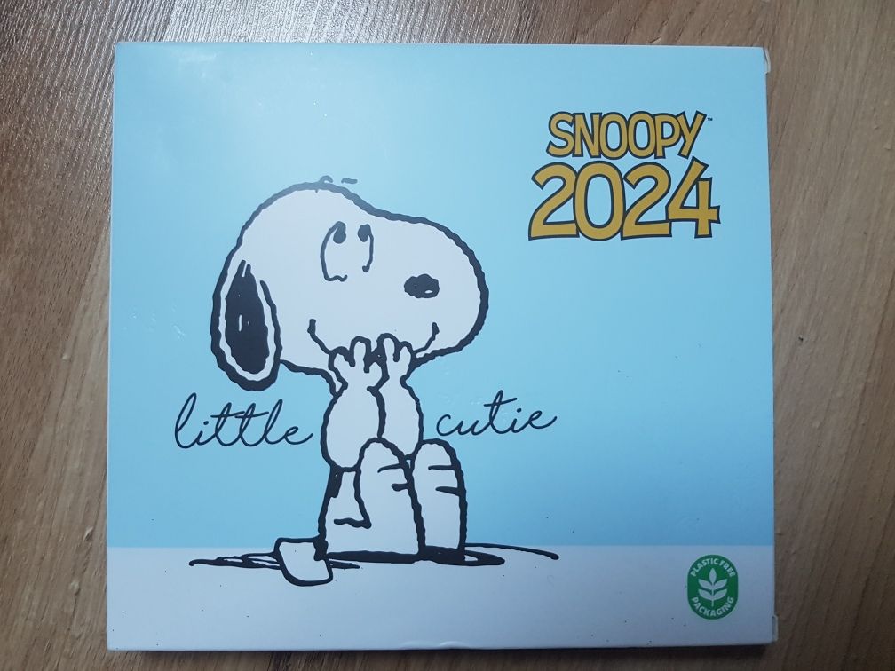 Kalendarz 2024 pies Snoopy peanuts