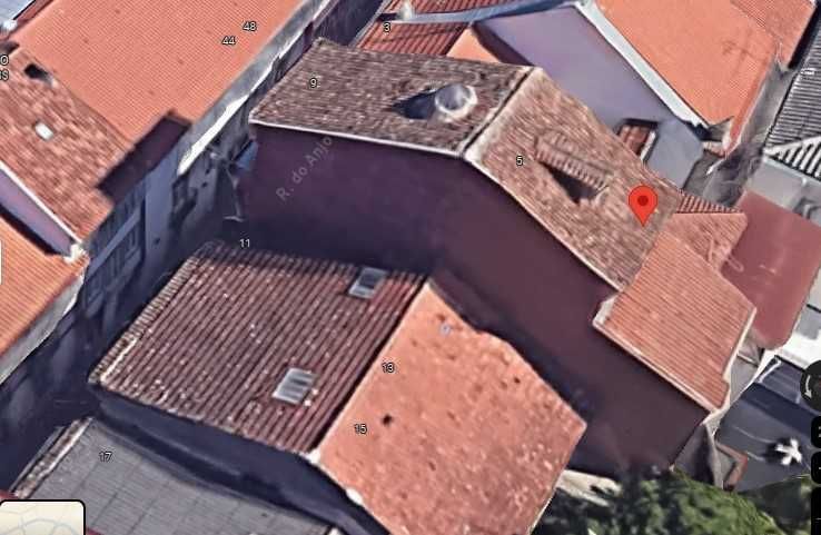 Prédio devoluto no centro de Braga