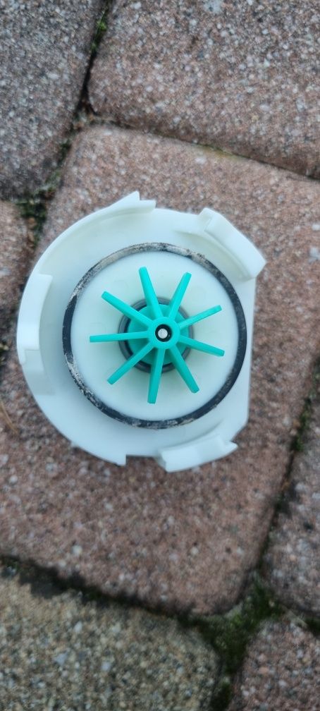 Pompa spustowa zmywarki Whirlpool WSIC 3M27C