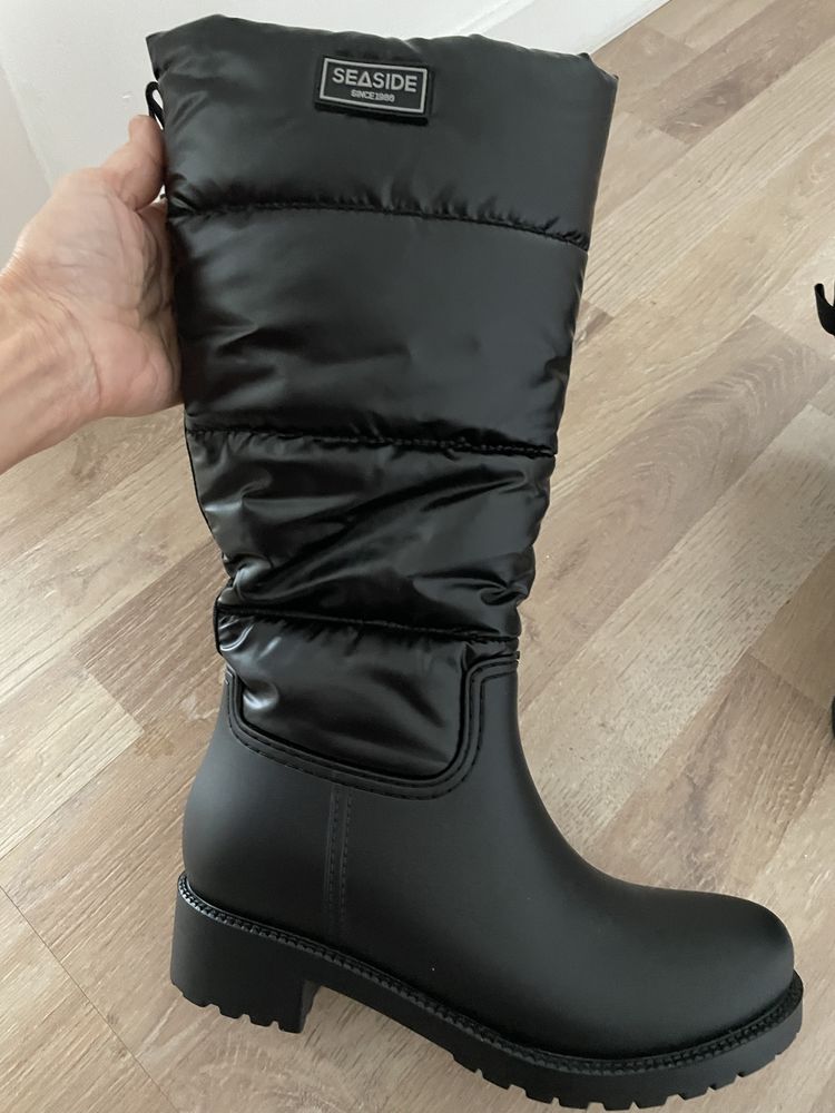 Bonitas botas pretas novas impermeaveis n.36