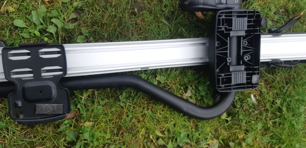 Bagażnik rowerowy dachowy Audi ( Thule 591) oryginalny