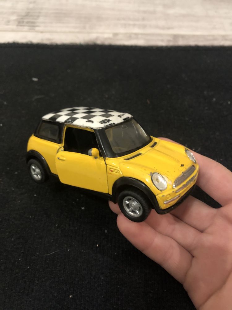 Model Mini cooper wrak