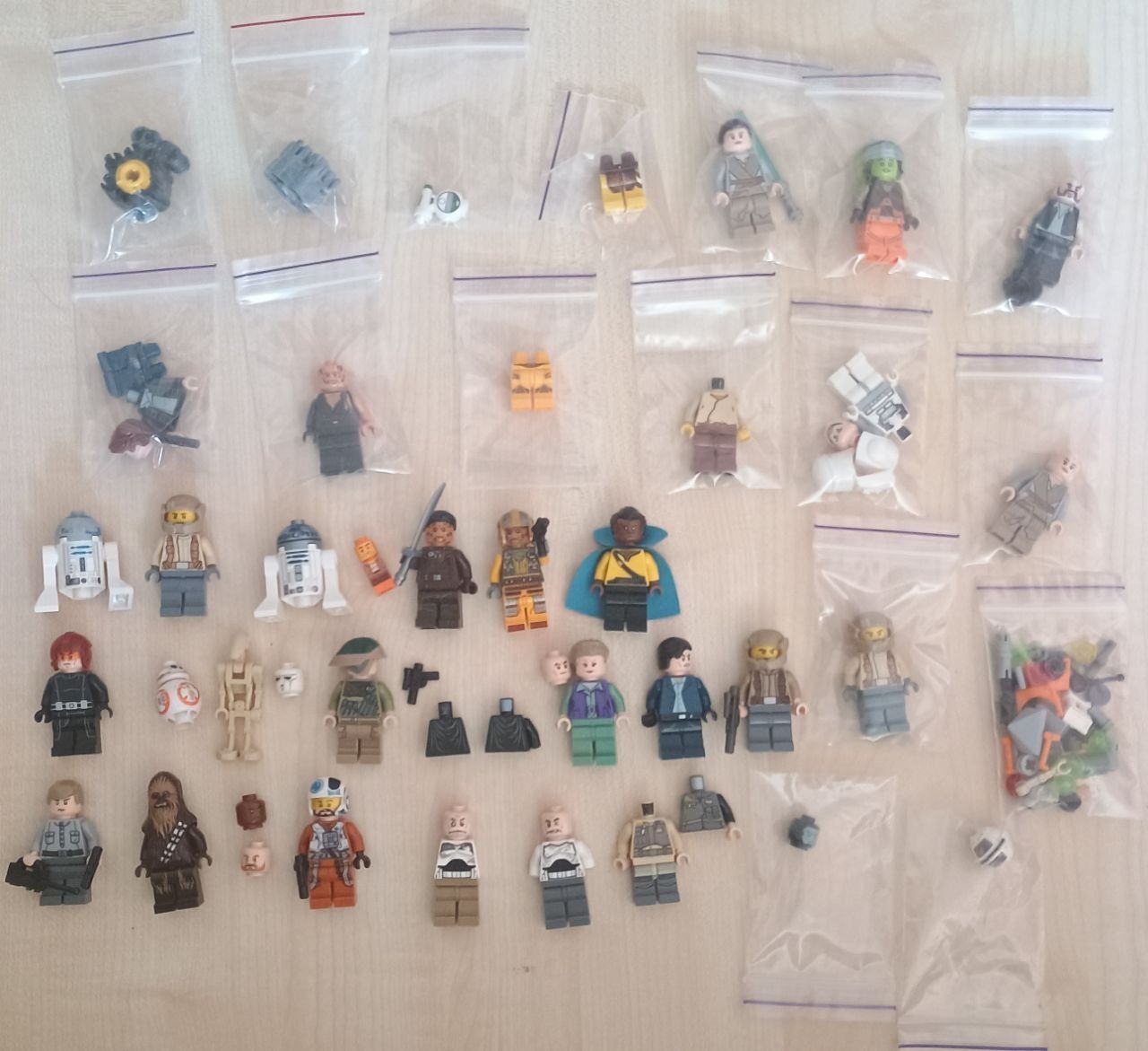 Lego Minifigures Оригінальні Розпродаж!