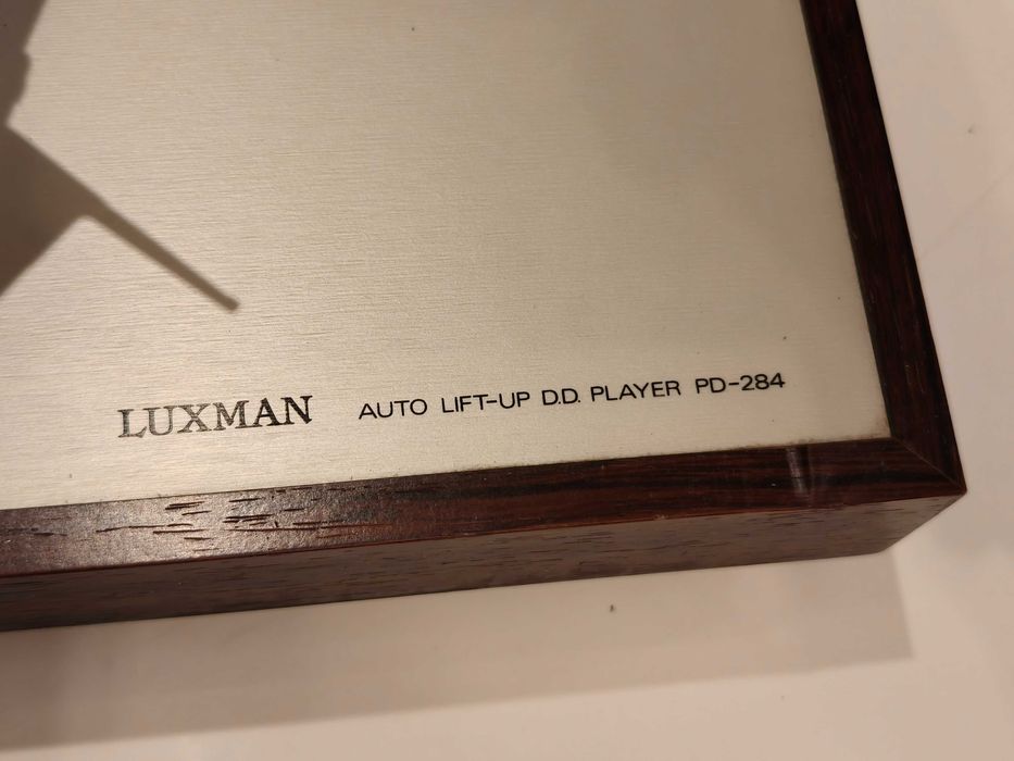 LUXMAN PD-284 ! Gramofon Direct Drive ! Audio technica AT-20e