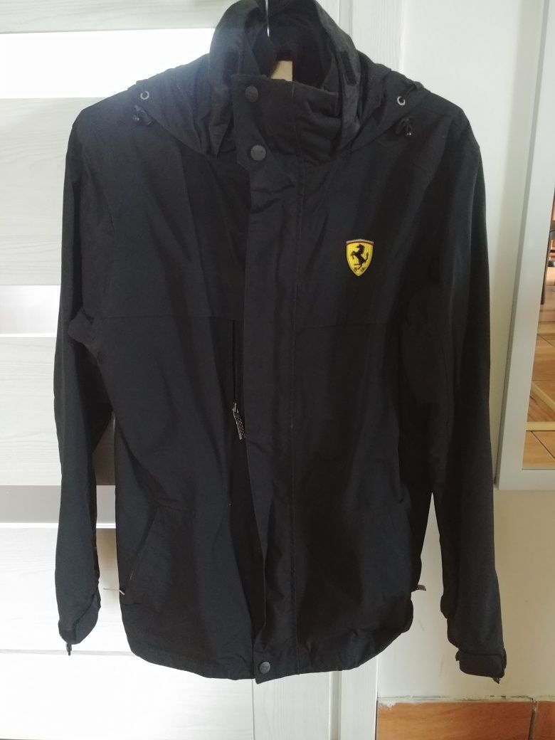 Kurtka męska Ferrari z odpinanym polarem.
