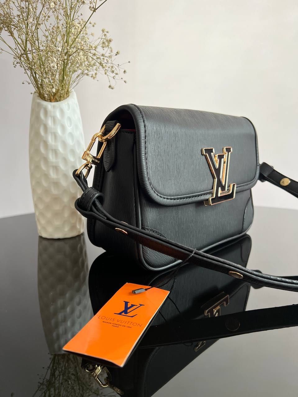 Нова сумка в продажі від Louis Vuitton