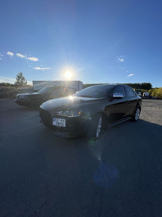 Мітсубісі lancer 10