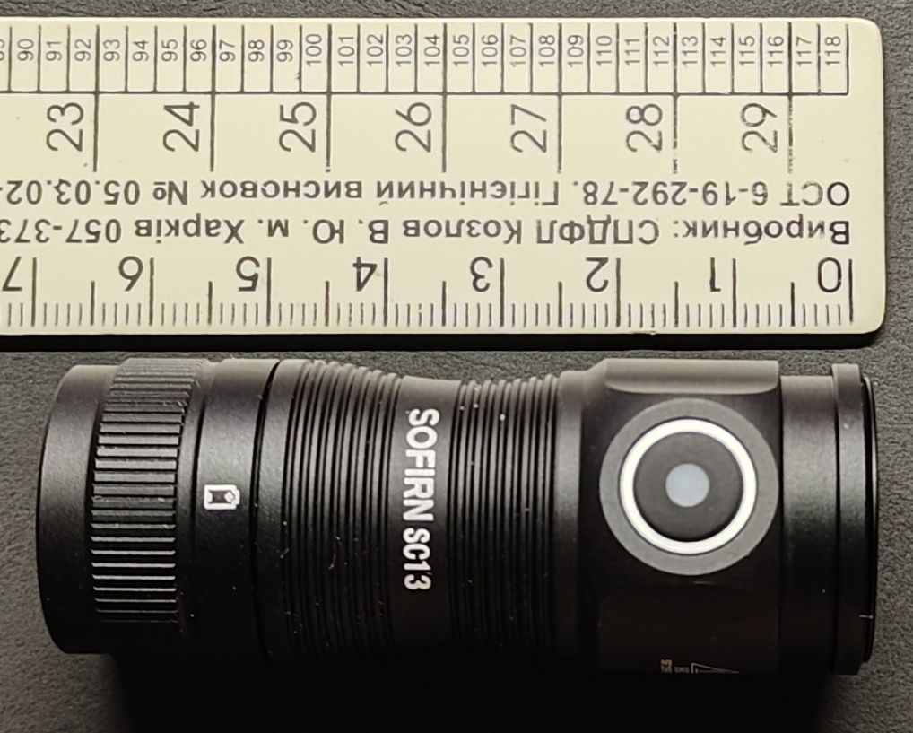 Потужний і компактний ліхтар з IP68 Sofirn SC13