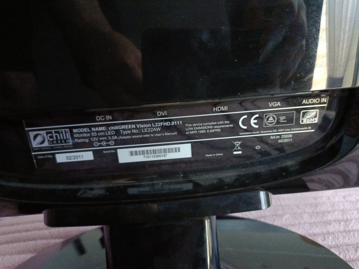 Monitor led 22 cale