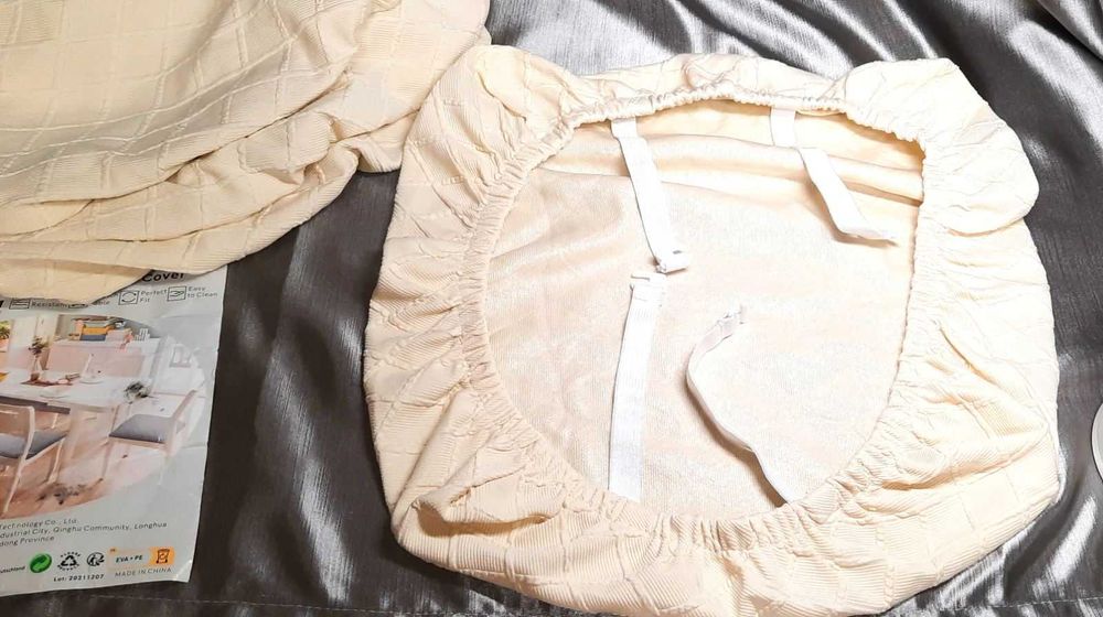 Чохол водонепроникний на табурет стул 35х35 см молочний, комплект 4 шт