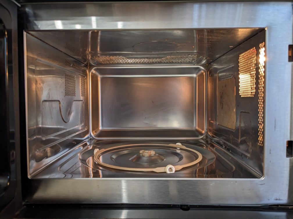 Kuchenka mikrofalowa TEKA MWE 255 FI 25L mikrofalówka grill 1450 W