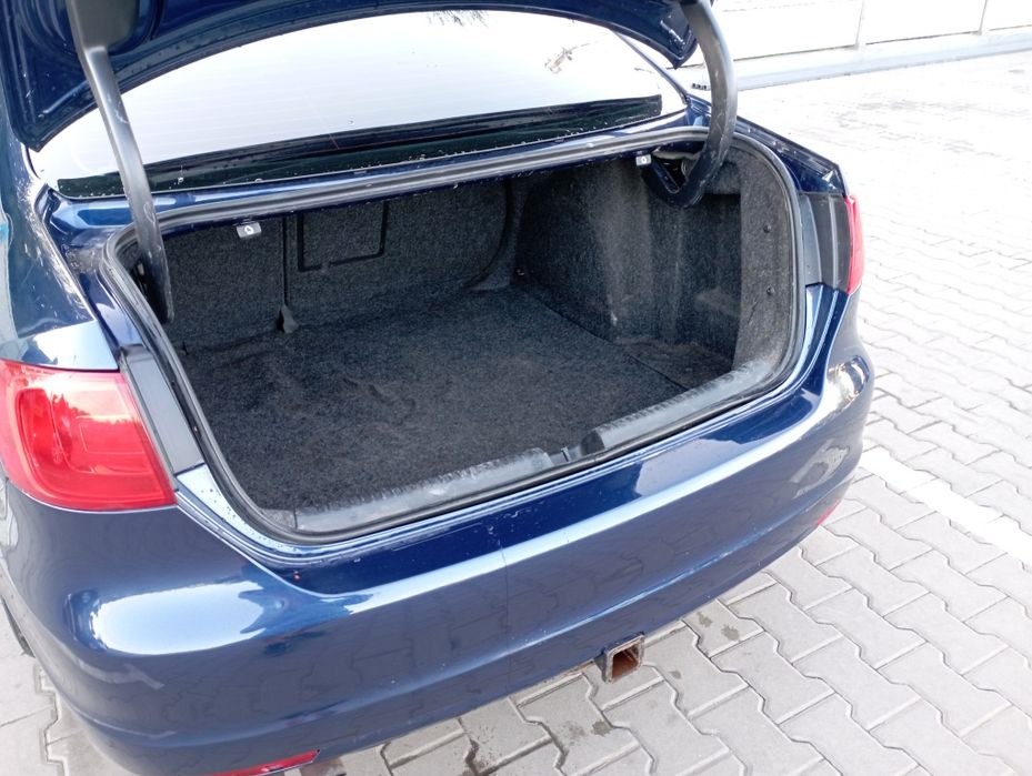 Продам Volkswagen JETTA 2013