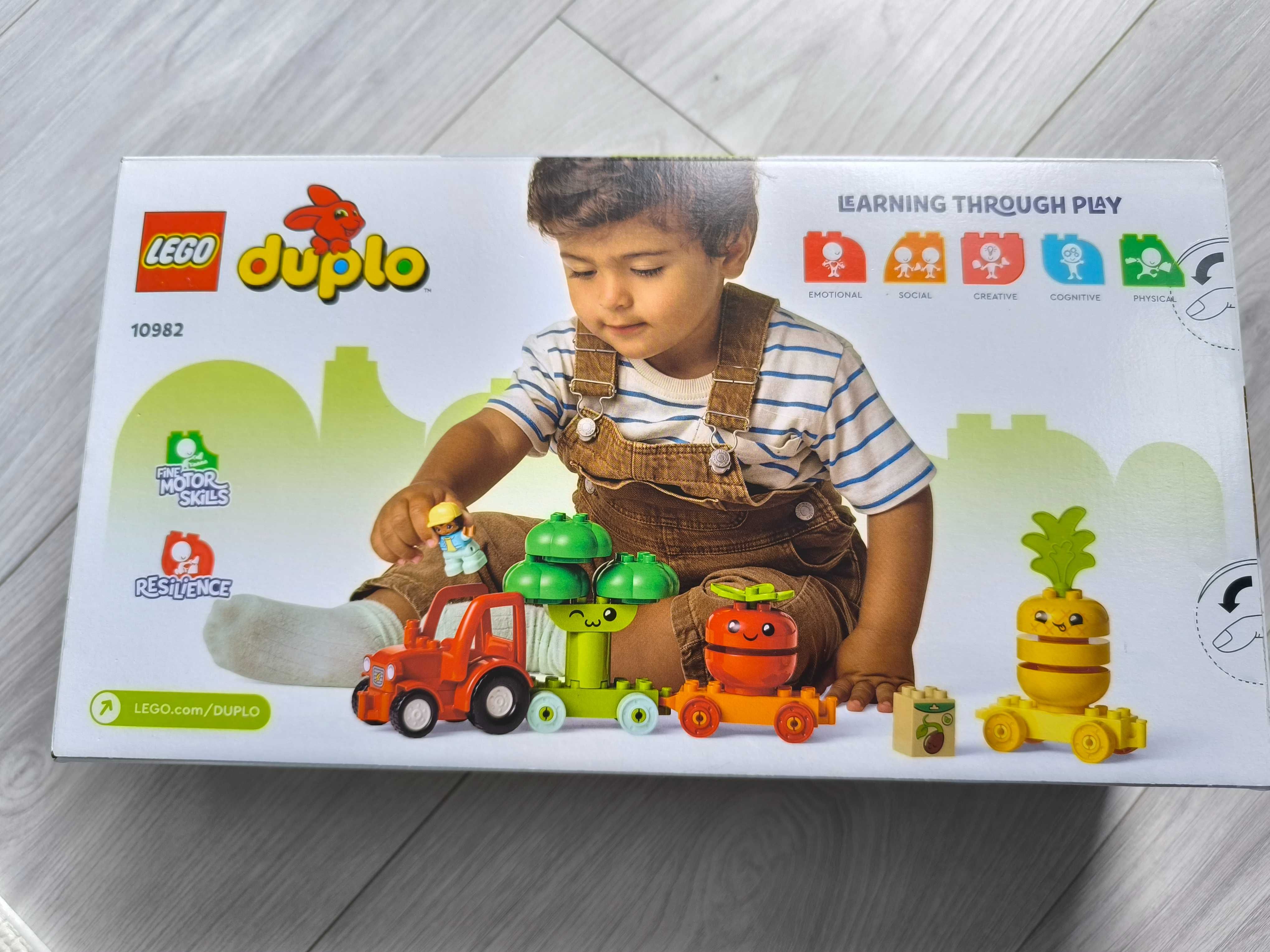 LEGO Duplo 10982 Traktor z warzywami i owocami 10981 Rosnąca marchewka