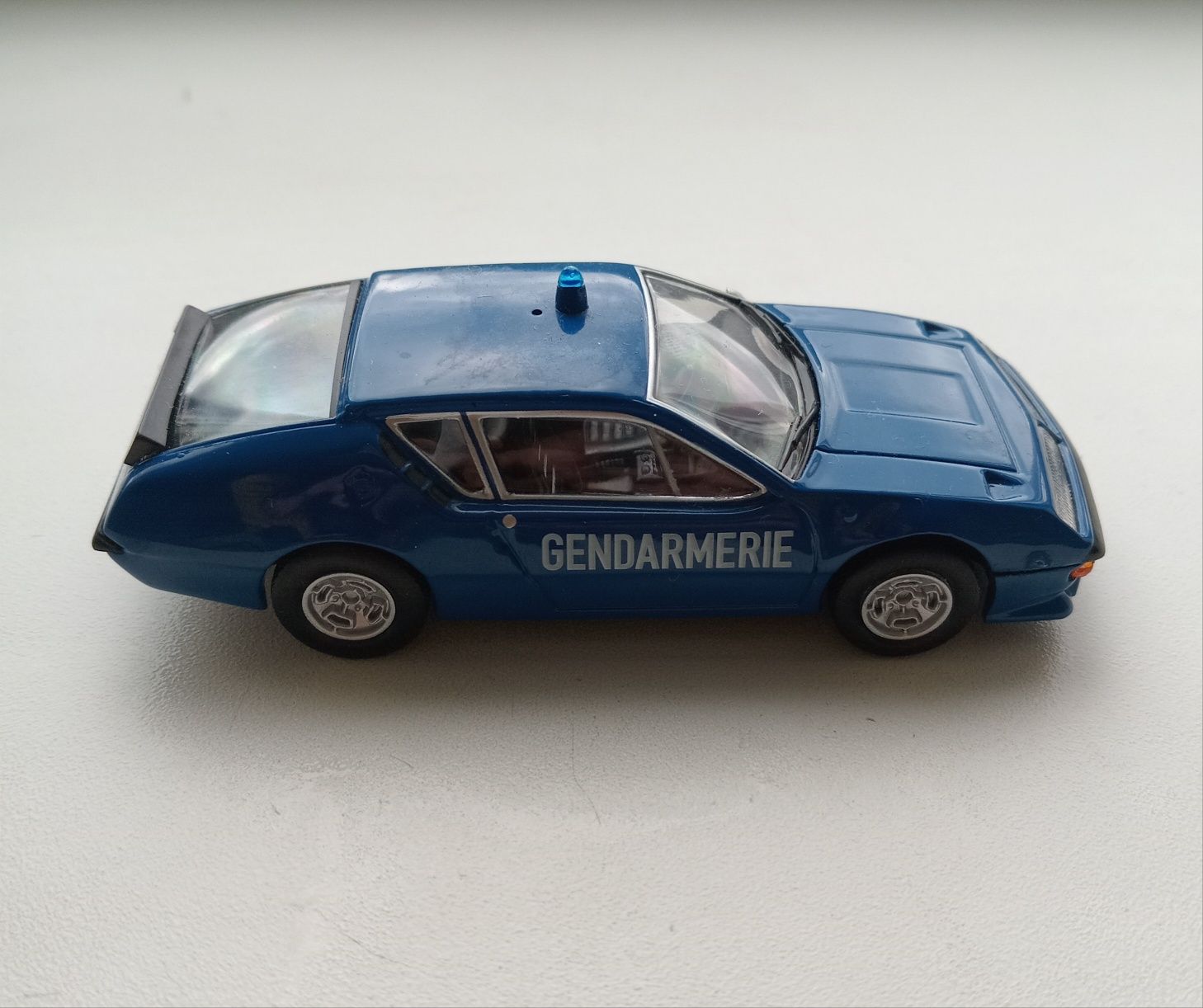 Alpine Renault A310 1:43 + журнал Полицейские машины мира