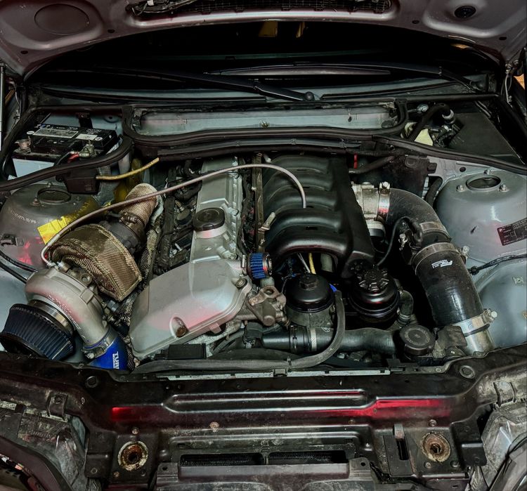 BMW E46 325 turbo 400HP DRIFT