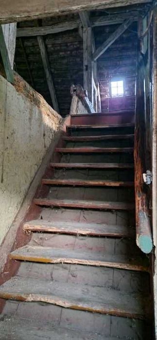 Dom do remontu z działką.