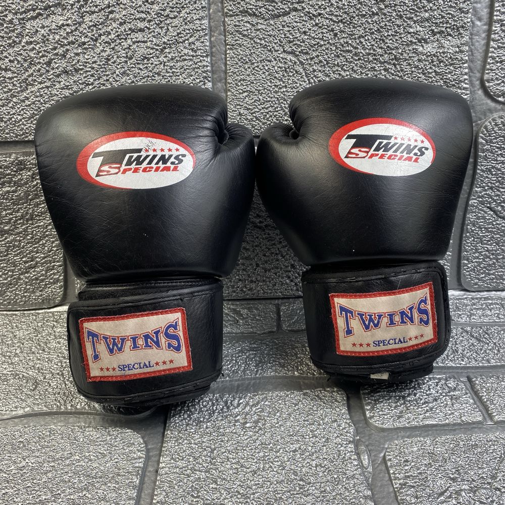 Боксерские перчатки Twins оригинал