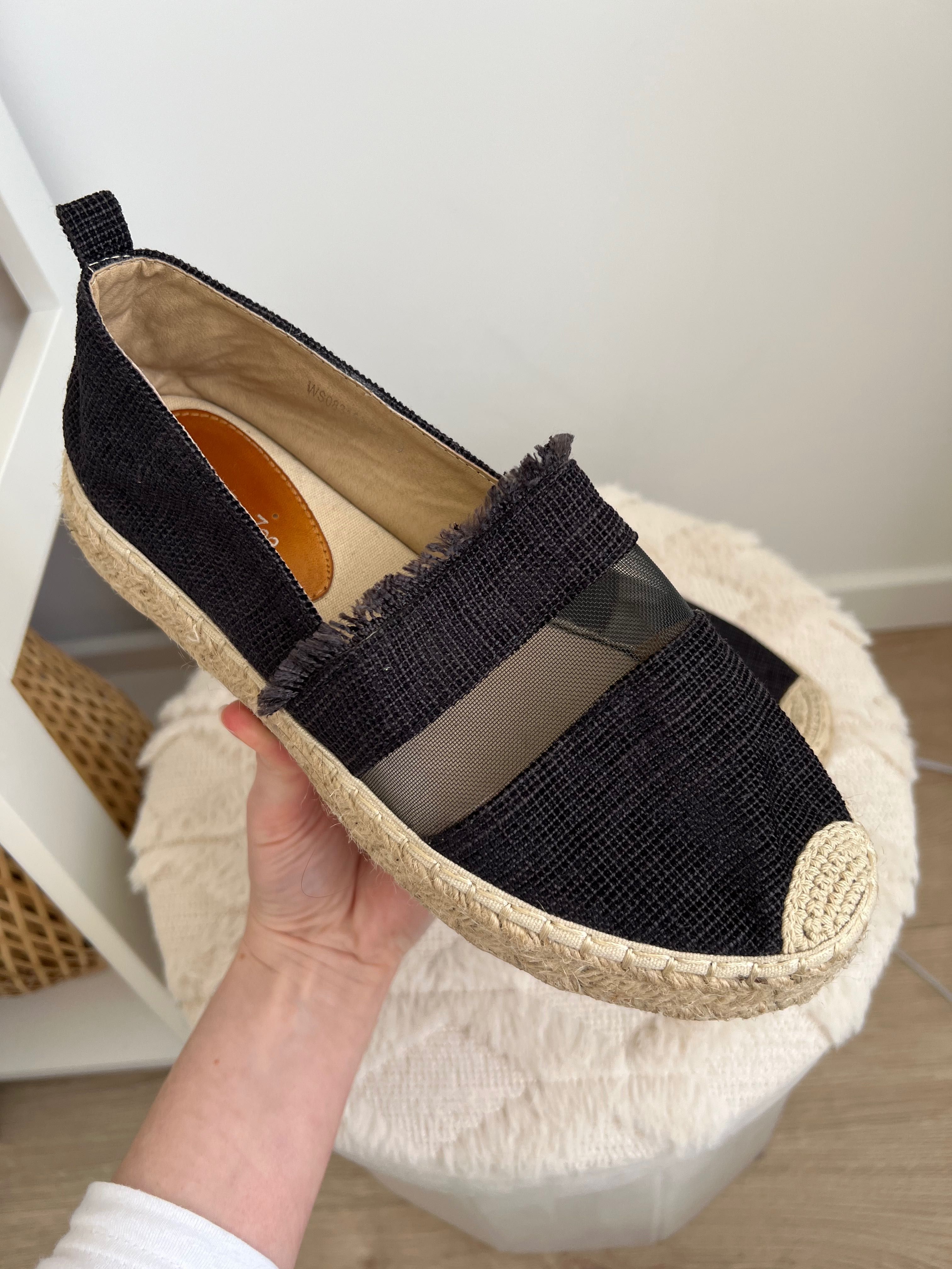 Espadryle DeeZee na platformie Roz.38