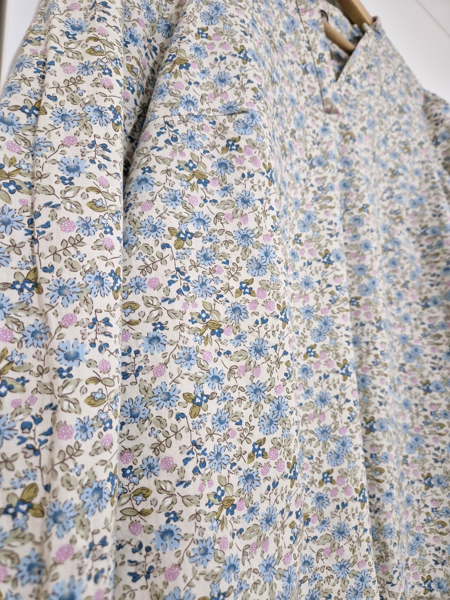 Bawełniana bluzka z długim rękawem Pulz kremowa w kwiaty
