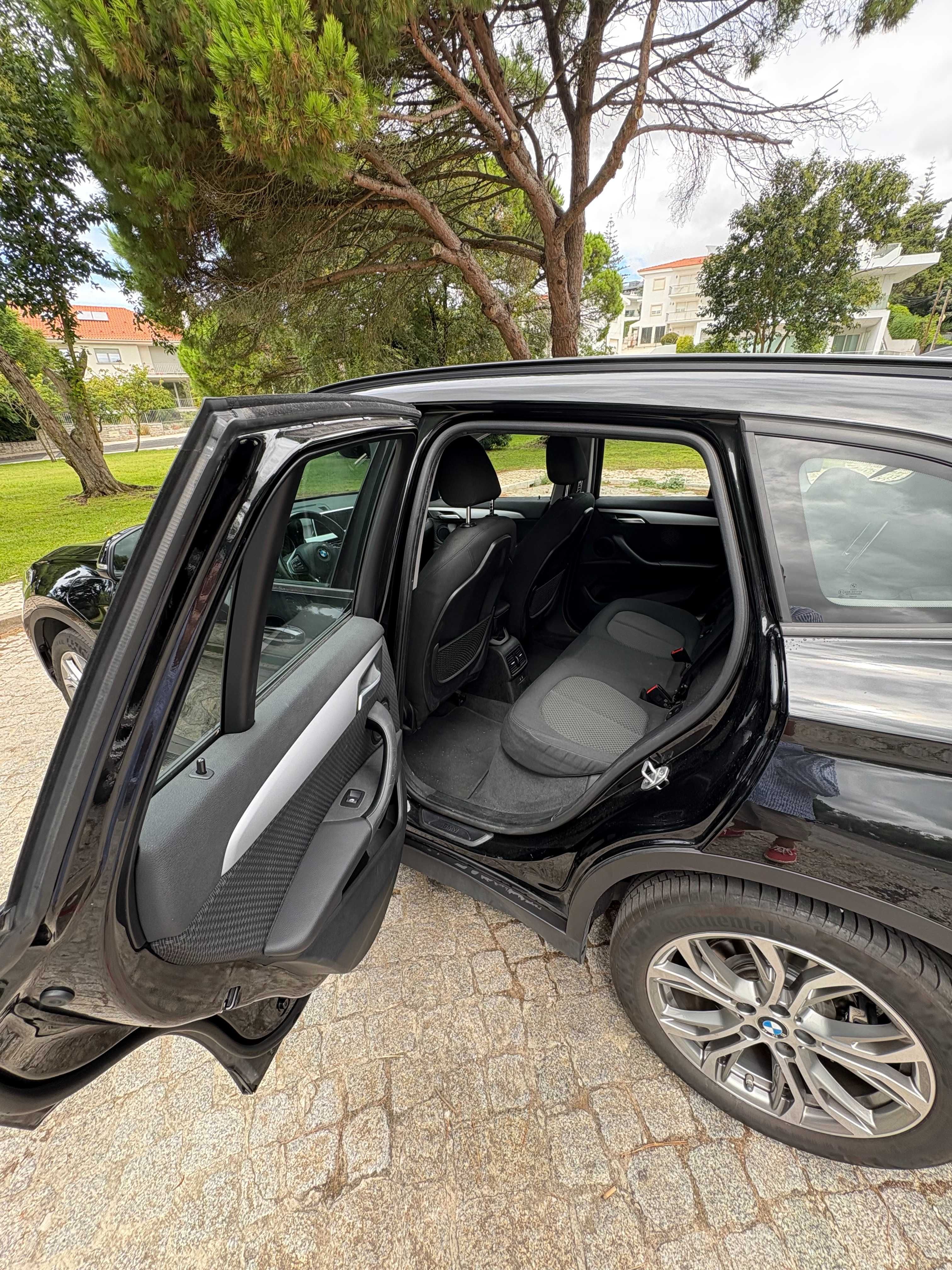 BMW X1 xDrive25e – Plug-in Hybrid Automático