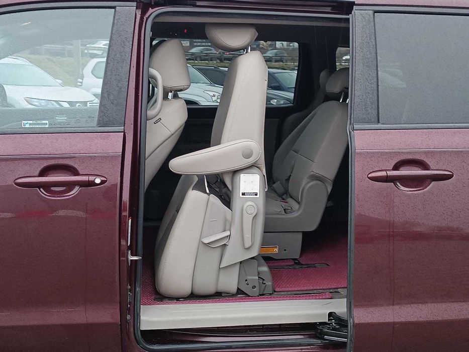 Продам Kia Sedona 2016р. #73725