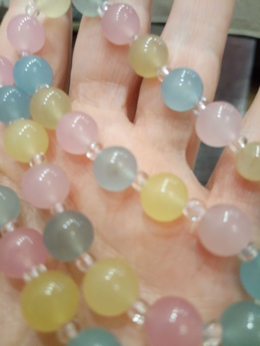 Бусы из натуральных камней цена договорная