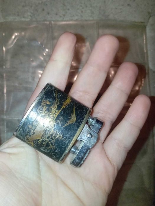 Isqueiro antigo sem gas