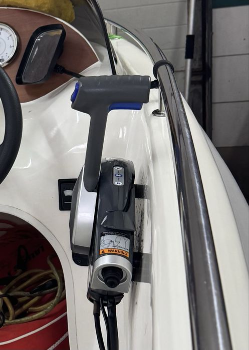 Silnik wtryski komputer manetka  Evinrude E-TEC 115