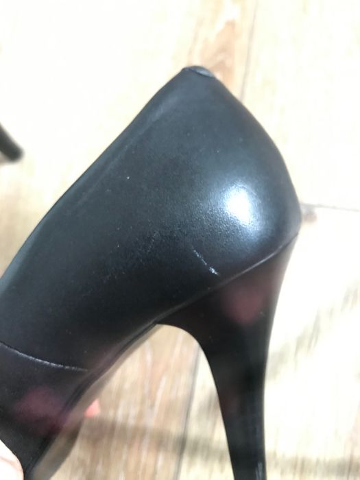 Buty szpilki czarne eska 36,5 skóra