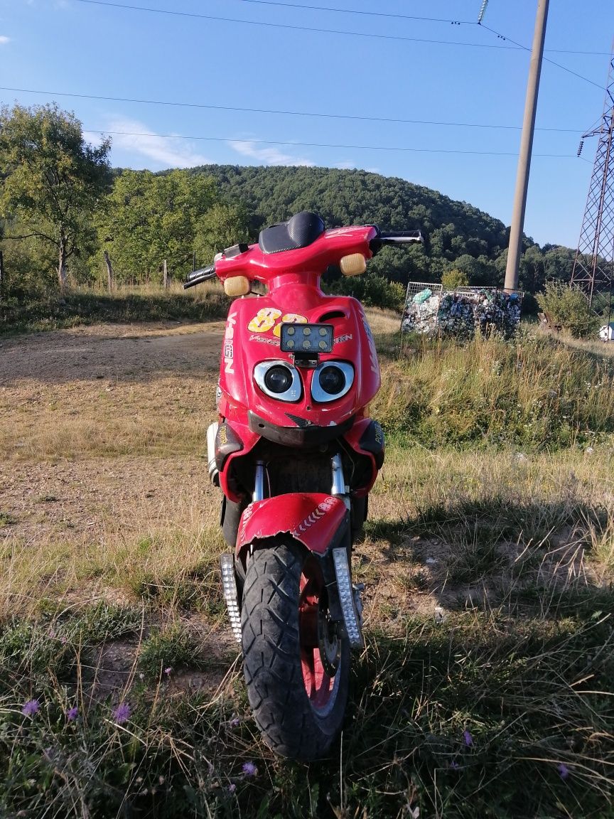 Продам скутер 80 куб.