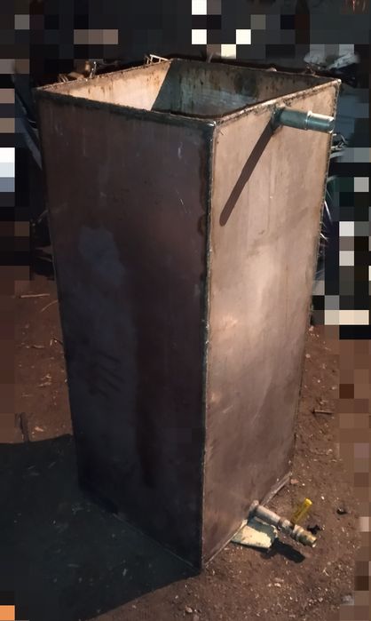 Бочка з електротеною для води