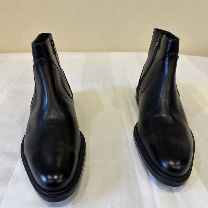 HUGO. Черевики чоловічі оригінальні. Шкіряні. Нові. Розмір 42.