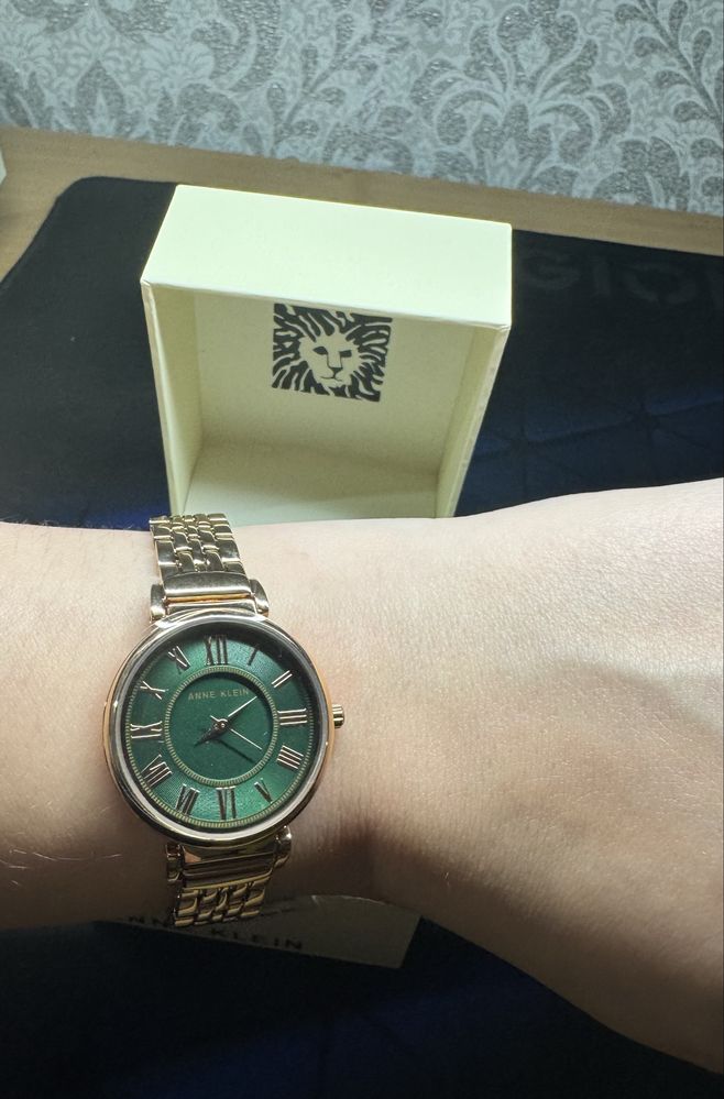 Новий годинник зі США ANNE KLEIN AK/2158 з зеленим циферблатом