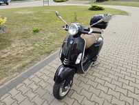 Piaggio VESPA PRIMAVERA 50 Czarna + Kuferek
