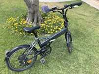 Bicicleta eléctrica dobrável