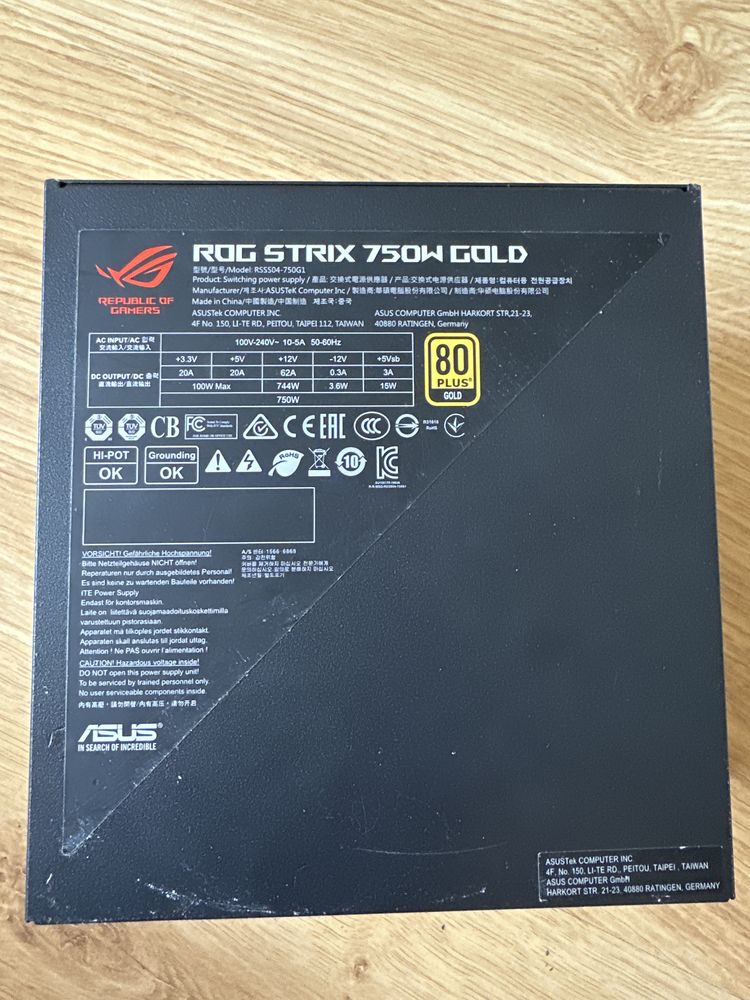 Zasilacz rog strix 750w
