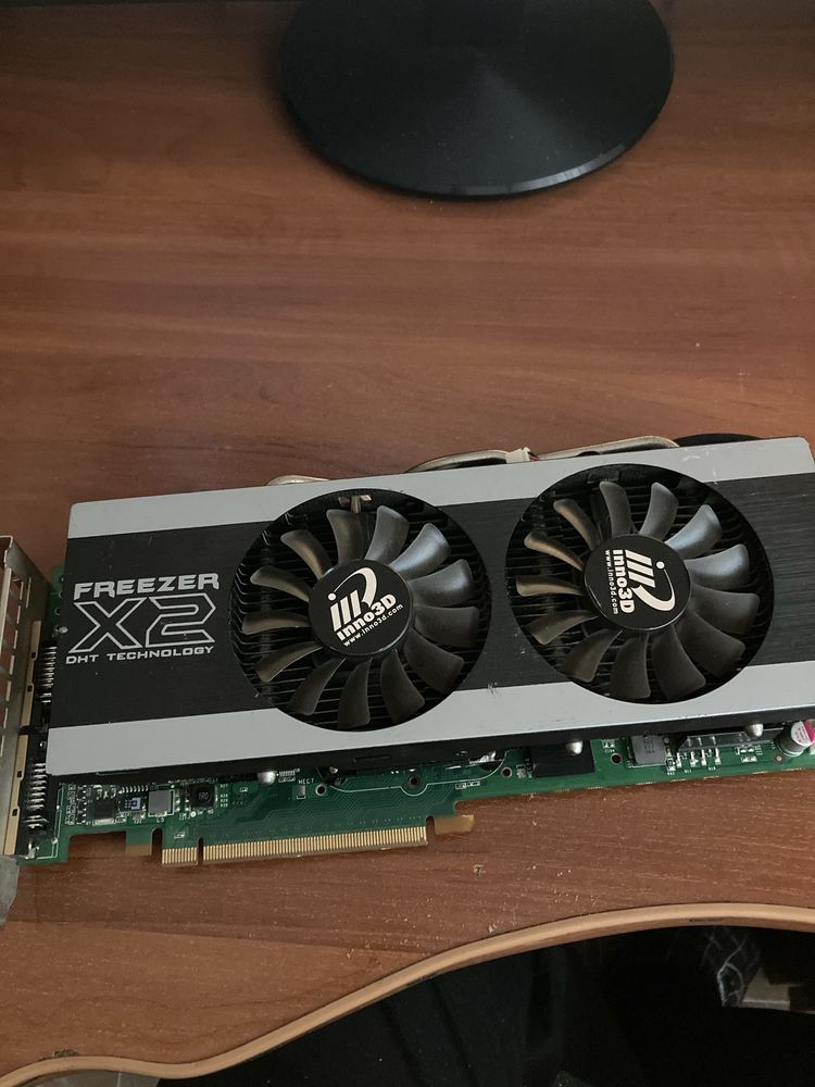 Відеокарта inno3D freezer X2