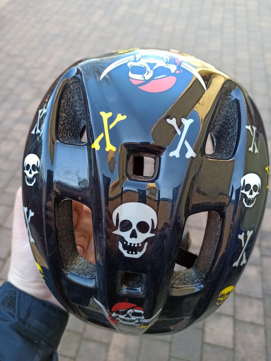 Kask rowerowy dla dziecka, piracki