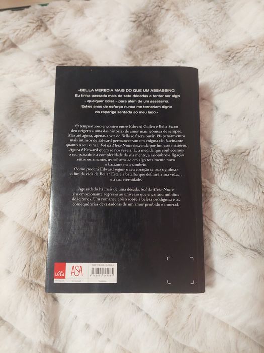 Stephenie Meyer - Saga Twilight