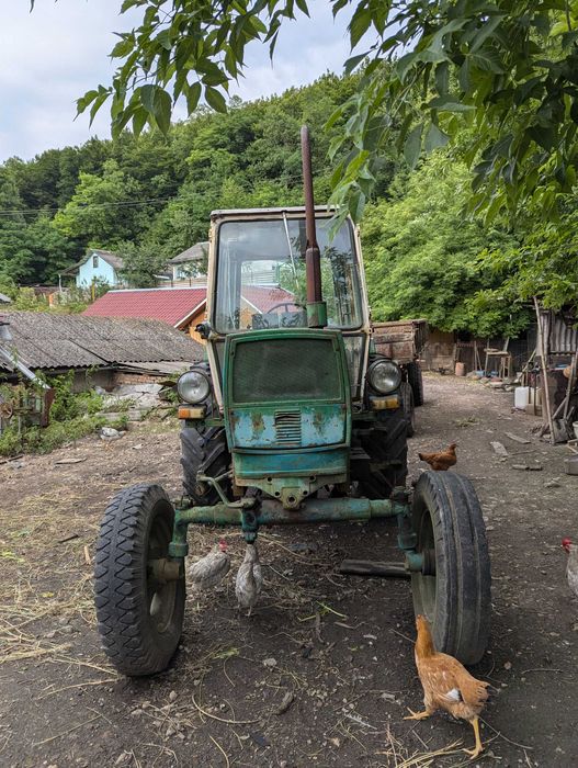 Залишився на продаж лише культиватор .