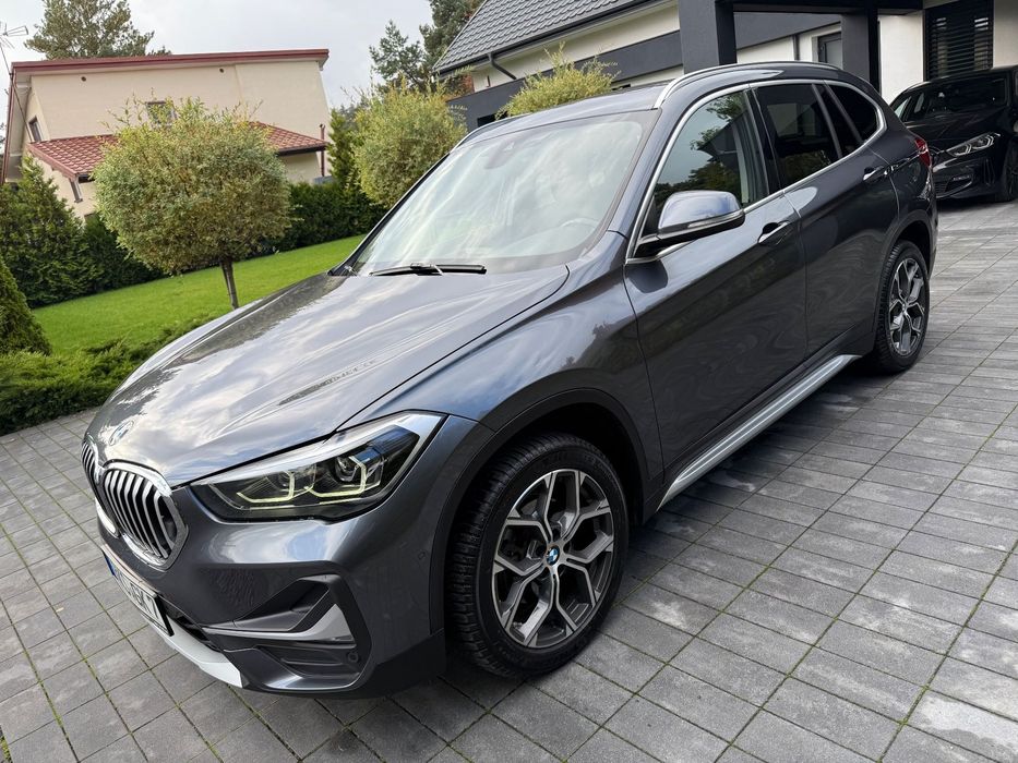 BMW X1 * LIFT * XDRIVE * Panorama * Bezwypadkowy * Półskóra * Climatronic *