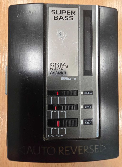 Walkman Aiwa HS-G53 Mark II z SuperBass i Auto-Rewers